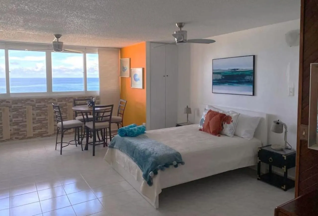 Semesterbostad Kasa Emmas Ocean View Villa San Juan
